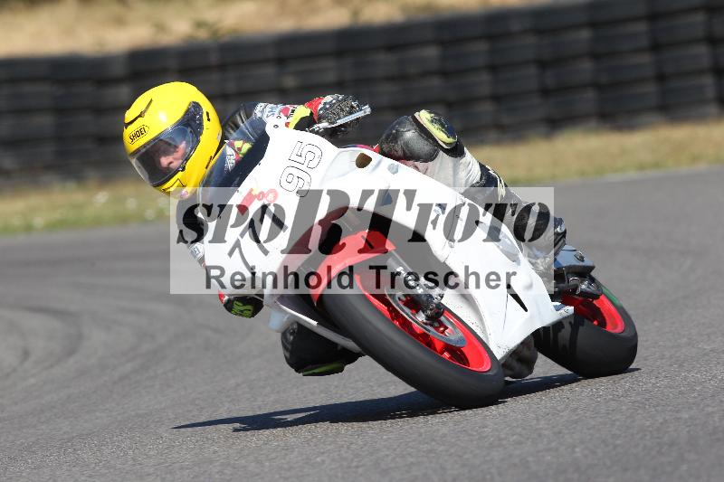 Archiv-2022/50 09.08.2022 MSS und TÖFF Track Day ADR/Gruppe rot/95